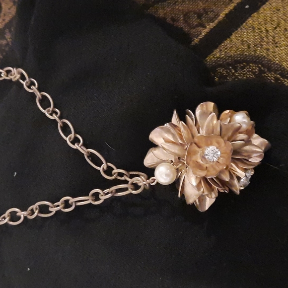 Brass necklace with pearls and gems - Picture 2 of 3